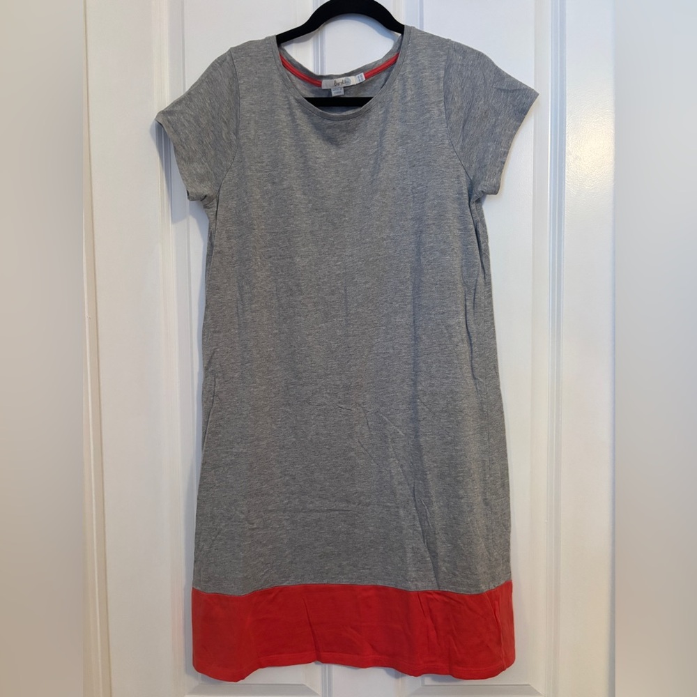 Boden - Women’s Gray T-Shirt Dress w/ orange hem.  Size 10L.   Hem